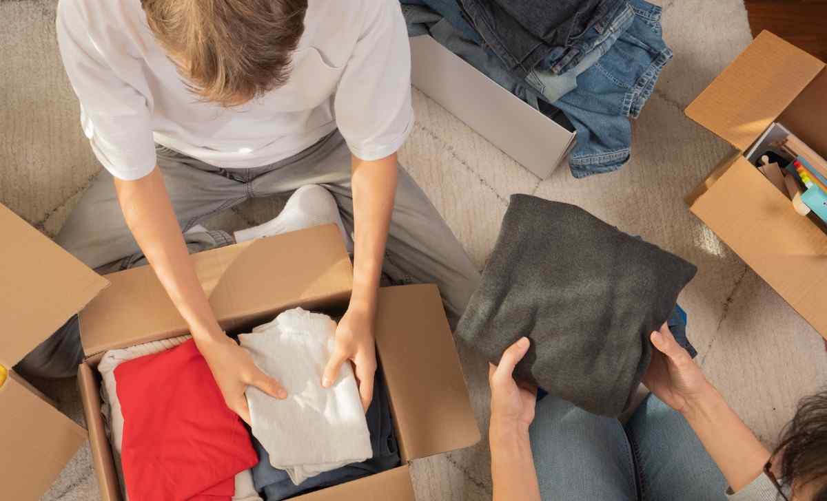 Declutter and Simplify Spaces