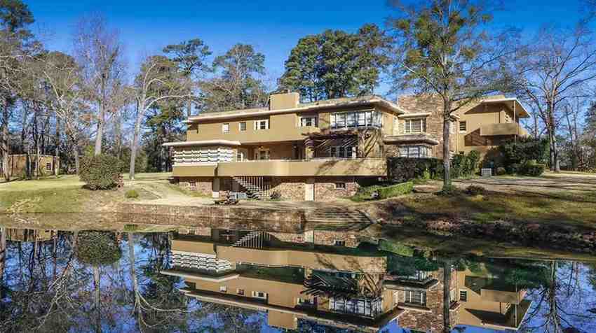 Homes for Sale in Lake County Ohio