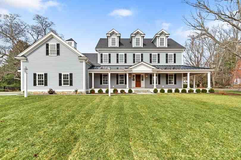 Lynnfield Homes for Sale Under 400K